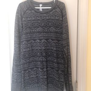 LULULEMON long sleeve athletic shirt